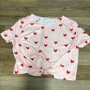 SHEIN Pink and Red Heart Print Short Sleeve Tee
